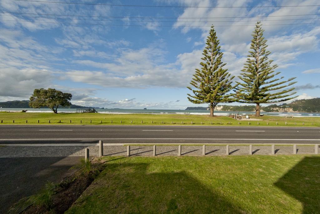 The Oceanside Motel Whitianga Esterno foto
