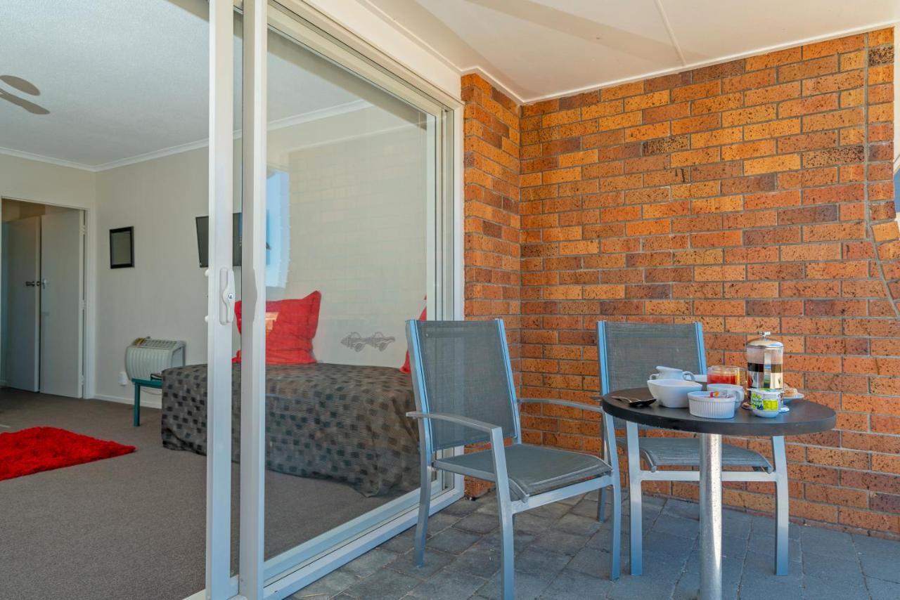 The Oceanside Motel Whitianga Esterno foto