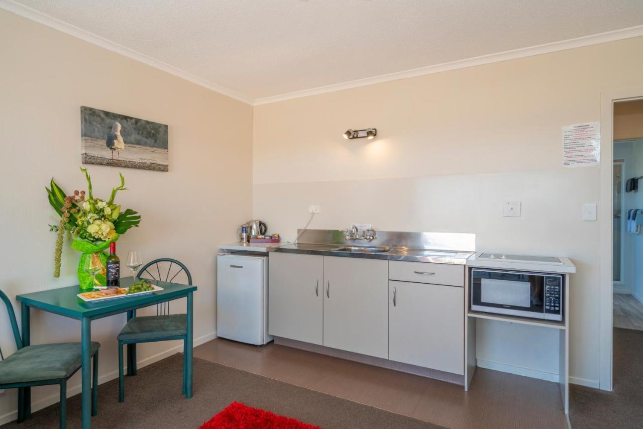The Oceanside Motel Whitianga Esterno foto